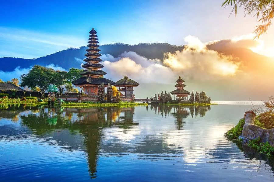 Bali • Nusa Penida • Ubud • Kuta